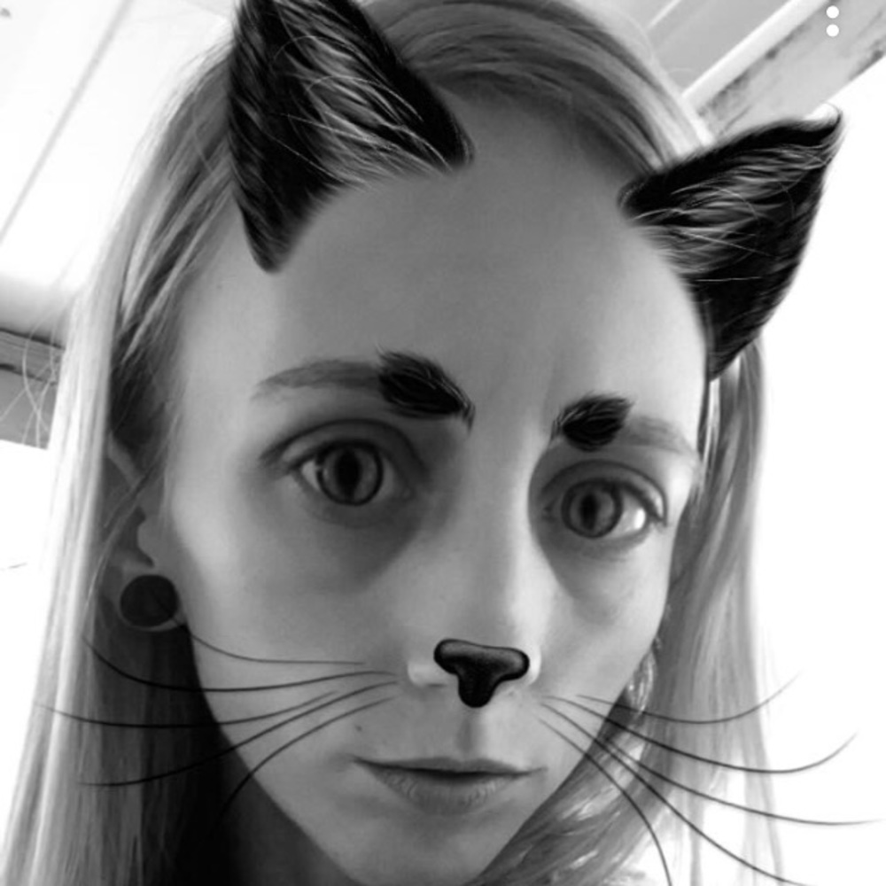 Meet your Posher, Amy